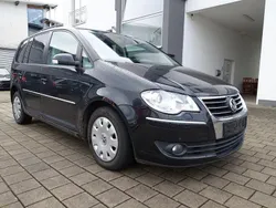 Schwarz Gebraucht 2007 VW Touran Highline Van / Kleinbus | 1.890 € (Superpreis)
