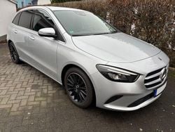 Silber Gebraucht 2020 Mercedes B180 Progressive Van / Kleinbus | 21.900 € (Fairer Preis)