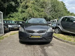 Grau Gebraucht 2009 Kia Ceed Sportswagon Vision Kombi | 3.499 € (Etwas zu teuer)