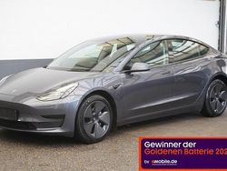 Grau Gebraucht 2022 Tesla Model 3 Standard Range Limousine | 25.650 € (Fairer Preis)