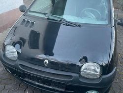 Schwarz Gebraucht 1999 Renault Twingo Kleinwagen | 500 € (Superpreis)