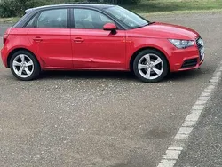 Rot Gebraucht 2012 Audi A1 Attraction Kleinwagen | 7.598 € (Etwas zu teuer)