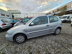 Silber Gebraucht 1997 VW Polo Kleinwagen | 1.290 € (Fairer Preis)
