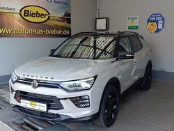Beige Neu 2025 Ssangyong Korando SUV | 35.990 €