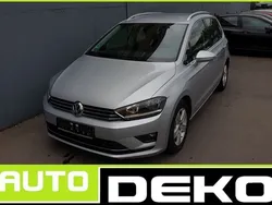 Silber Gebraucht 2017 VW Golf Sportsvan Highline Van / Kleinbus | 13.370 € (Guter Preis)