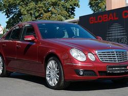 Rot Gebraucht 2007 Mercedes E500 Limousine | 14.885 € (Teuer)