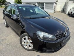 Schwarz Gebraucht 2013 VW Golf VII Kombi | 5.699 € (Fairer Preis)