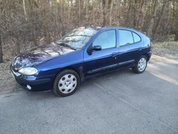 Blau Gebraucht 2002 Renault Mégane II Limousine | 750 € (Guter Preis)