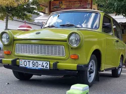 Grün Gebraucht 1988 Trabant 601 Kombi | 6.400 €