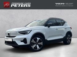 Weiss Gebraucht 2022 Volvo XC40 Core SUV | 33.999 € (Fairer Preis)