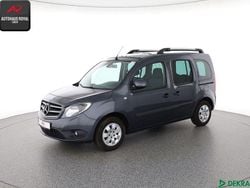 Grau Gebraucht 2018 Mercedes Citan 111 Kombi | 16.880 € (Fairer Preis)