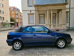 Blau Gebraucht 1994 VW Golf Cabriolet Cabrio | 2.200 €