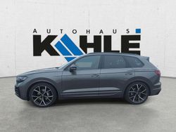 Grau Gebraucht 2025 VW Touareg R-line SUV | 94.890 €