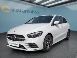 Weiß Gebraucht 2024 Mercedes B250e Van / Kleinbus | 35.249 € (Fairer Preis)