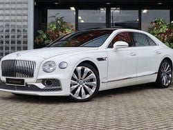 Weiß Gebraucht 2021 Bentley Flying Spur Mulliner Limousine | 160.000 € (Guter Preis)