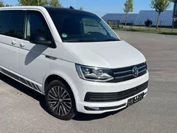 Weiß Gebraucht 2016 VW T6 Edition Van | 32.850 € (Guter Preis)