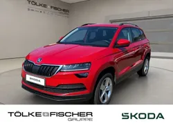 Rot Gebraucht 2018 Skoda Karoq Ambition SUV | 17.852 € (Fairer Preis)
