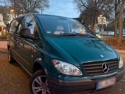 Grün Gebraucht 2006 Mercedes Vito Business Van / Kleinbus | 25.000 €