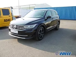 Schwarz Gebraucht 2021 VW Tiguan Elegance SUV | 30.990 € (Fairer Preis)