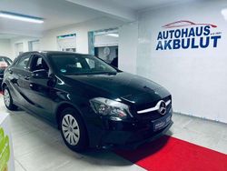 Nachtschwarz unilack Gebraucht 2018 Mercedes A180 Kleinwagen | 16.490 € (Fairer Preis)
