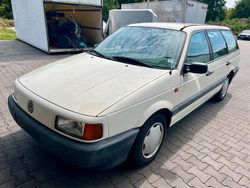 Weiß Gebraucht 1992 VW Passat Kombi | 1.500 €
