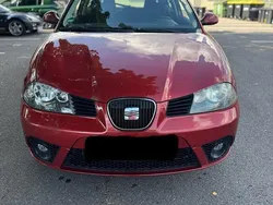 Rot Gebraucht 2007 Seat Ibiza Kleinwagen | 1.400 € (Fairer Preis)