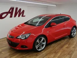 Rot Gebraucht 2012 Opel Astra Innovation Coupé | 9.999 € (Teuer)