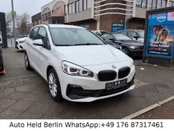 Weiß Gebraucht 2020 BMW 225 Active Tourer Advantage Van / Kleinbus | 18.850 € (Fairer Preis)