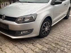 Silber Gebraucht 2011 VW Polo Kleinwagen | 2.900 € (Guter Preis)