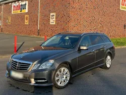 Braun Gebraucht 2013 Mercedes E250 Kombi | 9.750 € (Guter Preis)