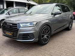 Grau Gebraucht 2017 Audi Q7 S-Line SUV | 34.890 € (Fairer Preis)