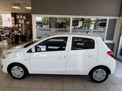 Weiß Gebraucht 2017 Mitsubishi Space Star Edition Kleinwagen | 4.990 € (Fairer Preis)