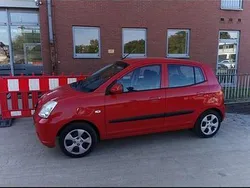 Rot Gebraucht 2007 Kia Picanto Kleinwagen | 1.500 € (Fairer Preis)