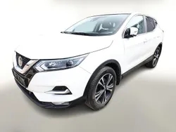 Solid white Gebraucht 2020 Nissan Qashqai N-Connecta SUV | 18.216 € (Fairer Preis)