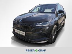 Blackmagicperleffekt Gebraucht 2022 Skoda Karoq SportLine SUV | 30.940 € (Etwas zu teuer)