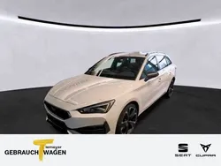 Weiß Gebraucht 2021 Cupra Leon Limousine | 23.880 € (Fairer Preis)