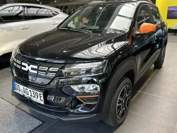 Schwarz Gebraucht 2024 Dacia Spring Essentiel Kleinwagen | 13.990 €