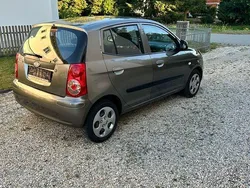 Grau Gebraucht 2009 Kia Picanto Attract Kleinwagen | 1.700 € (Fairer Preis)