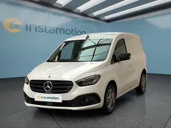 Weiß Gebraucht 2025 Mercedes Citan 112 Limousine | 30.799 €