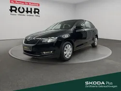 Schwarz magic perleffekt met. Gebraucht 2019 Skoda Rapid Ambition Limousine | 10.130 € (Fairer Preis)