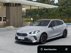Grau Neu 2025 BMW M135 Performance Kleinwagen | 61.790 € (Teuer)