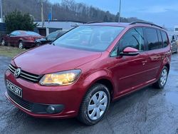 Rot Gebraucht 2013 VW Touran Van / Kleinbus | 6.980 € (Superpreis)