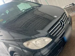 Schwarz Gebraucht 2006 Mercedes Viano Van / Kleinbus | 5.500 € (Fairer Preis)