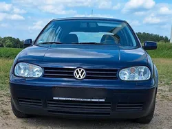 Blau Gebraucht 1999 VW Golf IV Limousine | 1.950 € (Fairer Preis)