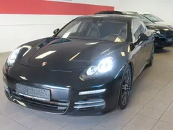 Schwarz Gebraucht 2014 Porsche Panamera 4S Executive Limousine | 27.999 €