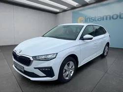 Weiß Neu 2025 Skoda Scala Kleinwagen | 22.449 € (Fairer Preis)