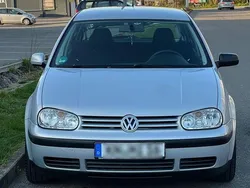 Silber Gebraucht 1998 VW Golf IV Limousine | 2.300 € (Fairer Preis)