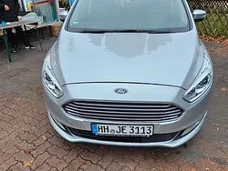 Silber Gebraucht 2019 Ford Galaxy Titanium Van / Kleinbus | 11.900 €