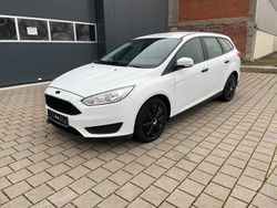 Weiß Gebraucht 2016 Ford Focus Kombi | 4.850 € (Teuer)
