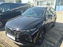 Schwarz Gebraucht 2021 Hyundai Tucson Trend SUV | 25.690 € (Fairer Preis)